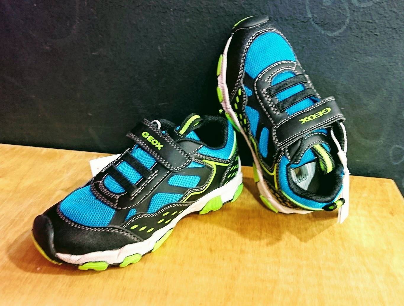 Chaussures pour enfants et préadolescents à Toulon Chaussures pour enfants et préadolescents à Toulon